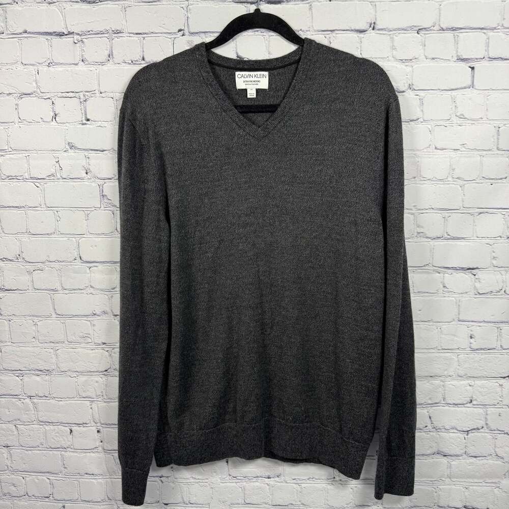 Calvin Klein Men's Gray Extra Fine Merino Wool V-Neck Sweater